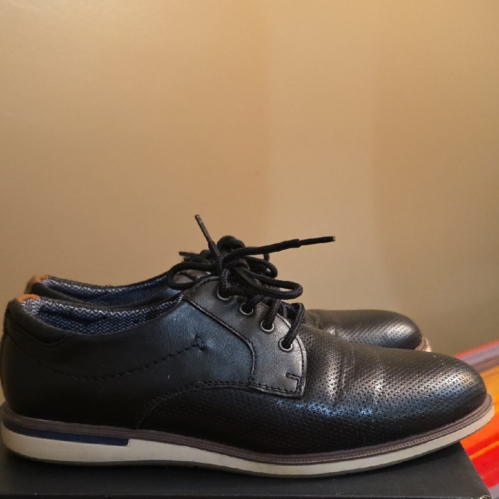 Boys Sz 5 Nordstrom Rack Blk Dress Shoes